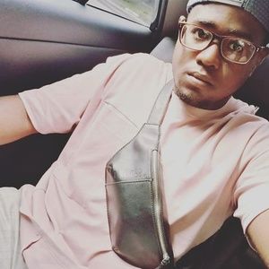 Meet your Posher, Carlos alberto